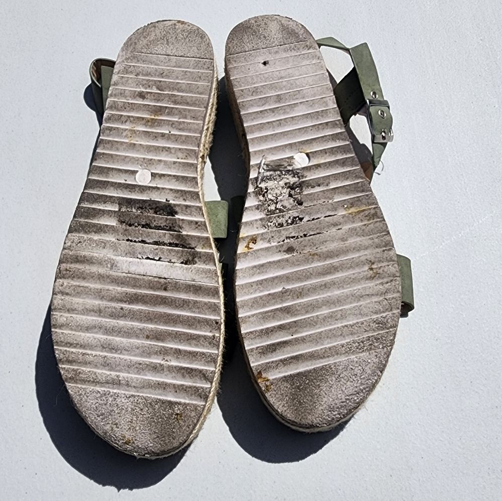 Rocawear size 10 sage green platform espadrille sandals used good - Picture 2 of 8